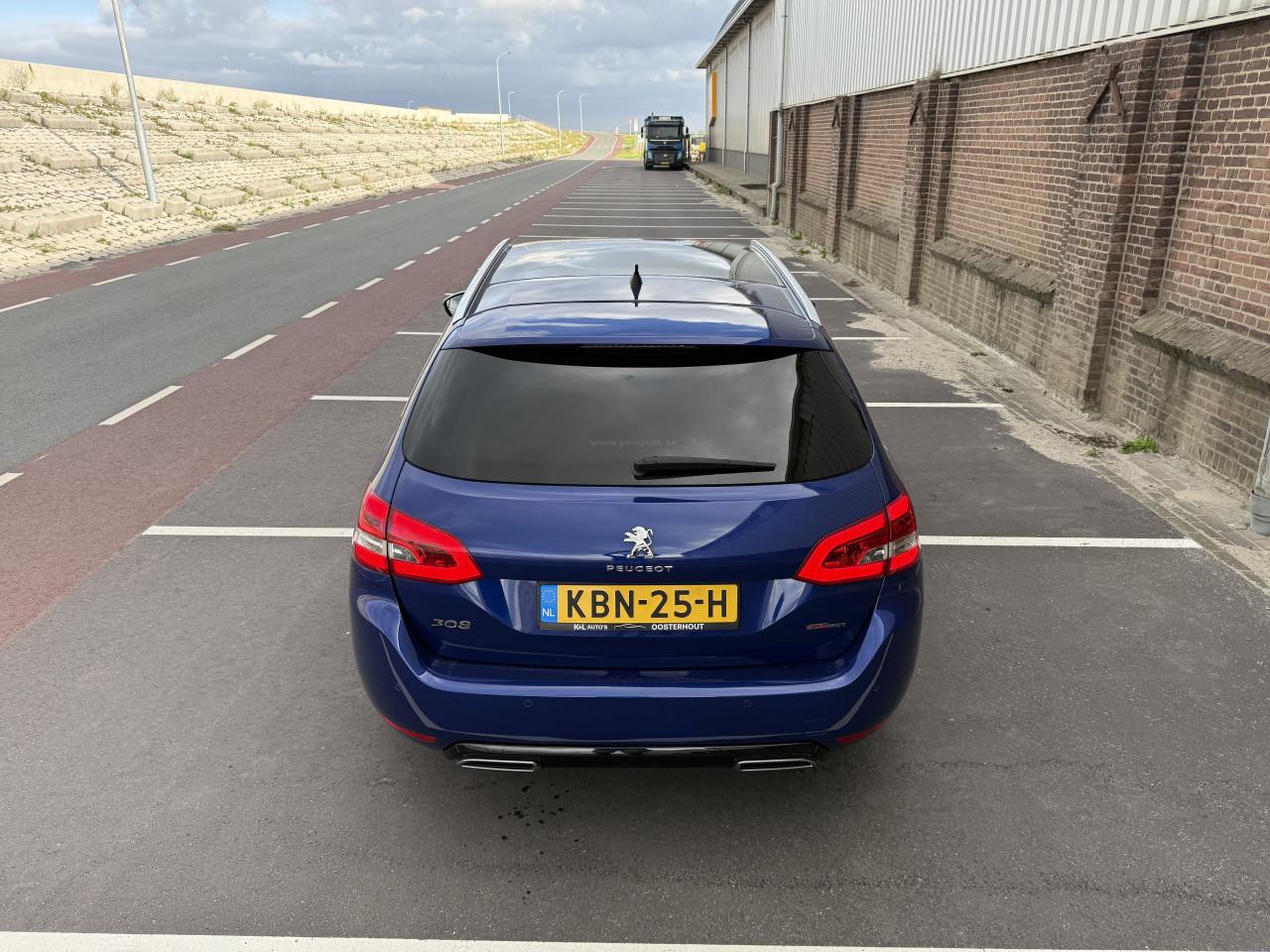 Peugeot 308 1.2 Puretech 130pk S&S Eat8 2019 Blauw
