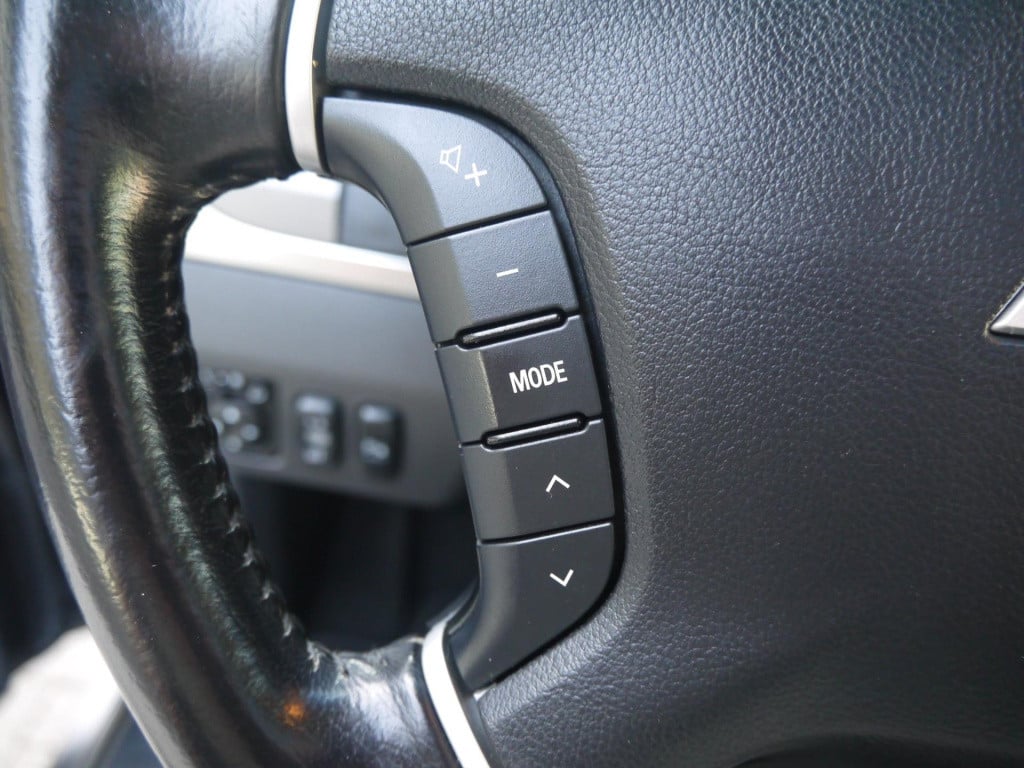 Mitsubishi Pajero 3.2 lwb instyle|trekhaak|achteruitrijcamera|rijklaar