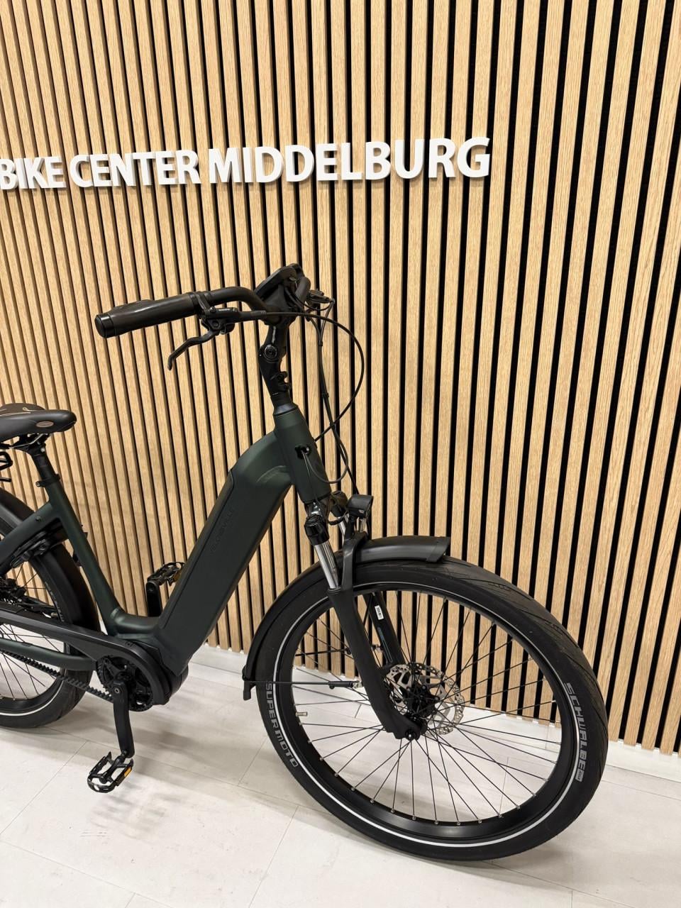 Velo de Ville Bosch Active Line Plus 50CM 7665KM 625WH Belt