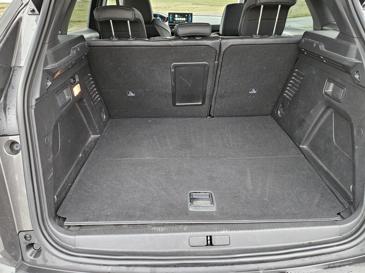 Peugeot 3008 1.6 Plug in Hybrid 225 pk