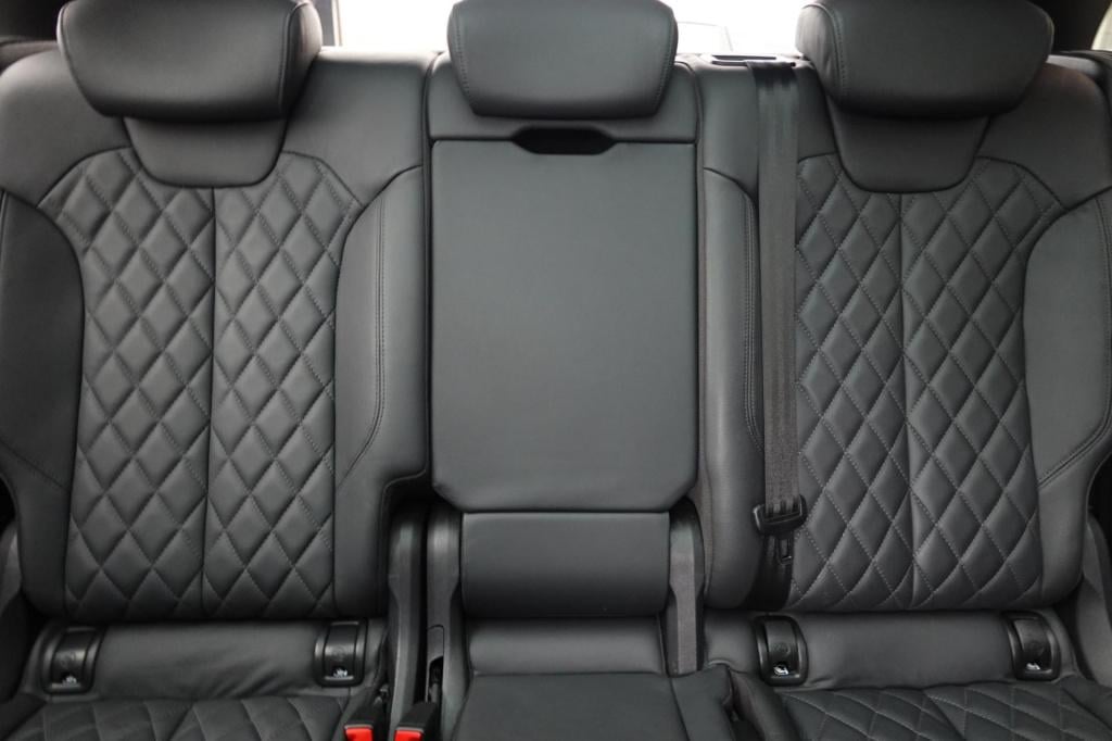 Audi Q5 55 tfsi e quattro competition