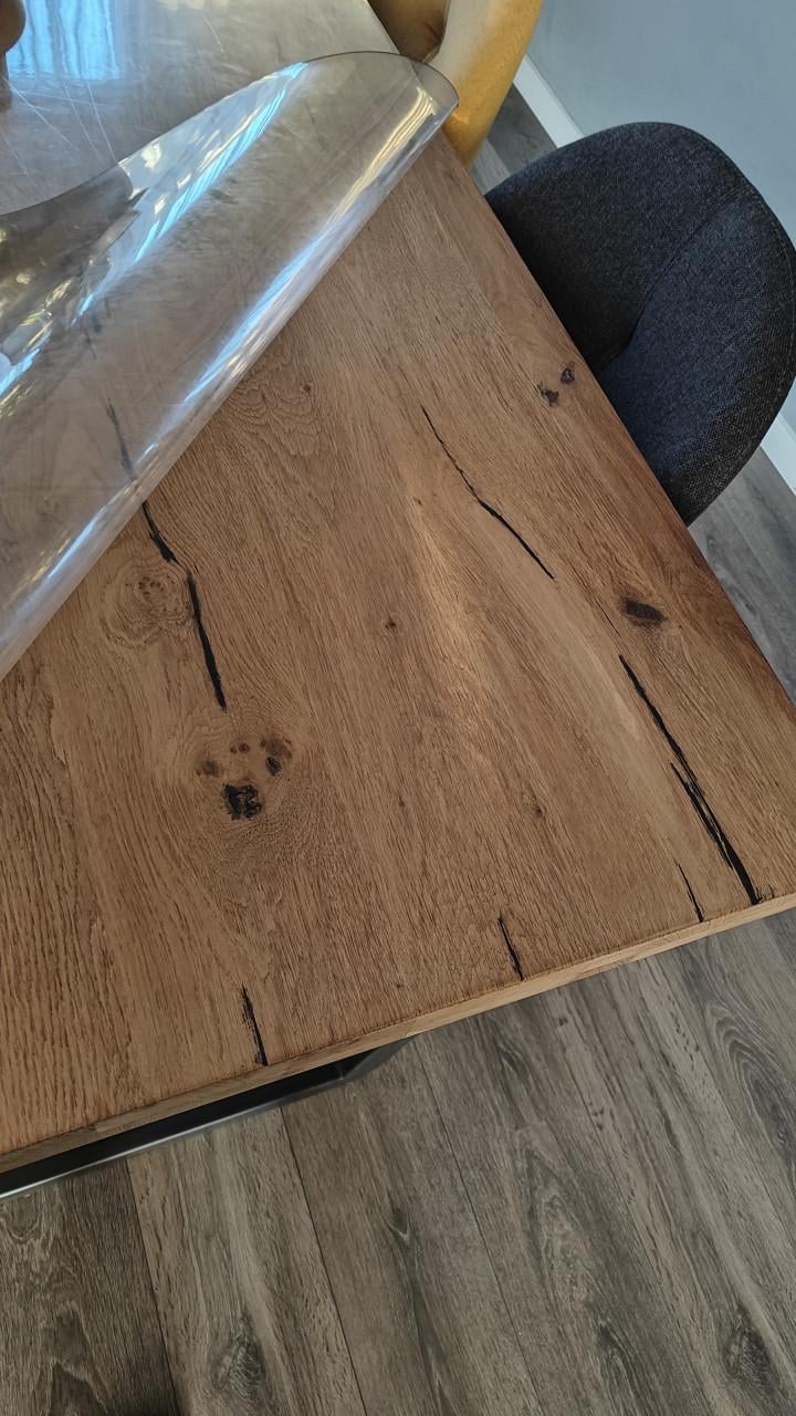 Eettafel met 6 stoelen