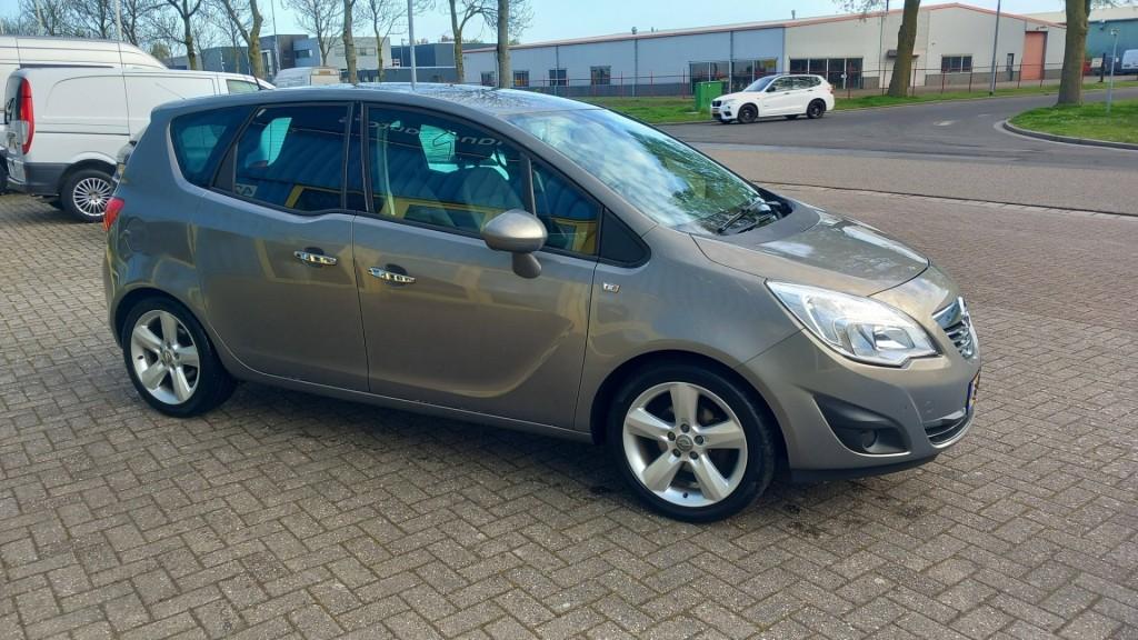Opel Meriva 1.4 turbo cosmo