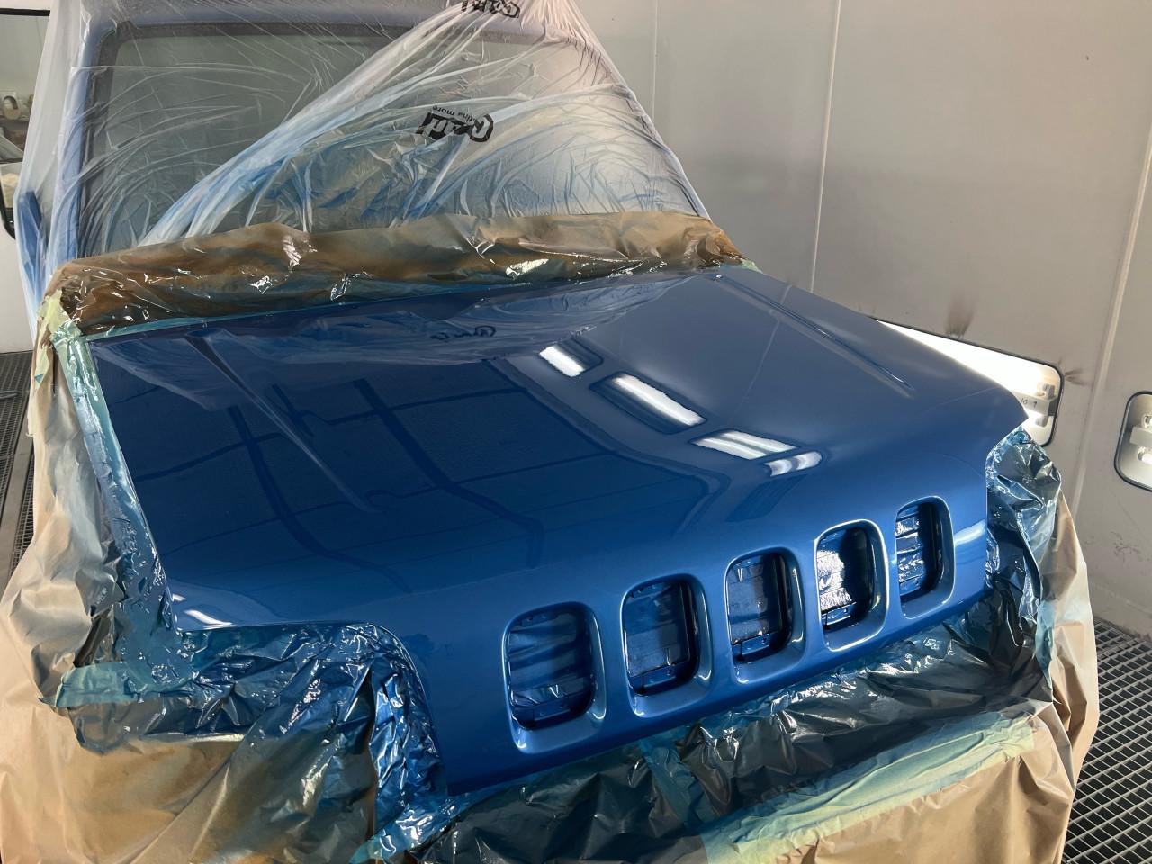 AUTO SCHADE /Restauratie /SPUITEN/LASSEN /POLIJSTEN AUTOSCHADE BEDRIJF