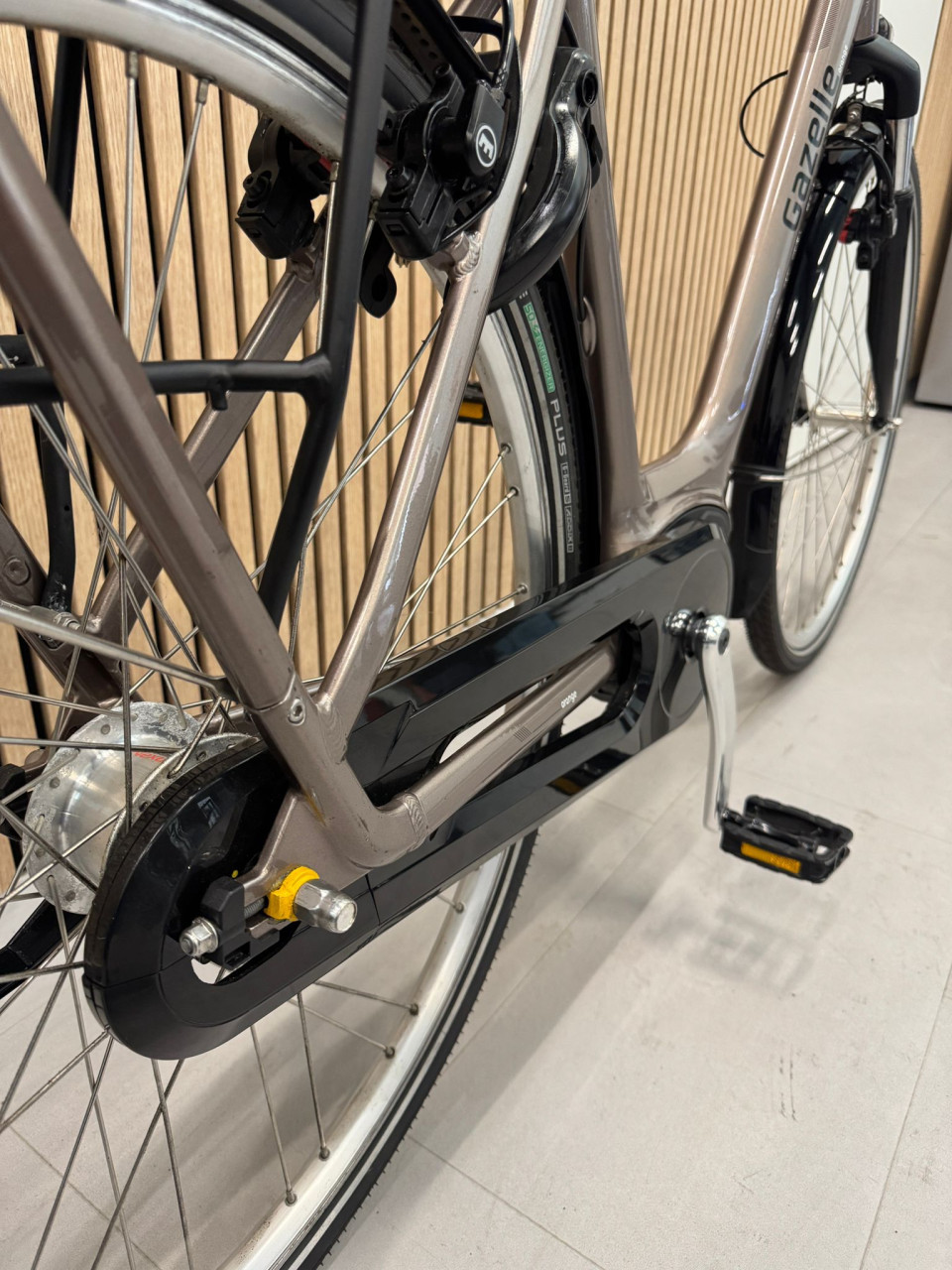 Gazelle Orange C7+ Bosch Active Line Plus 53CM 400Wh