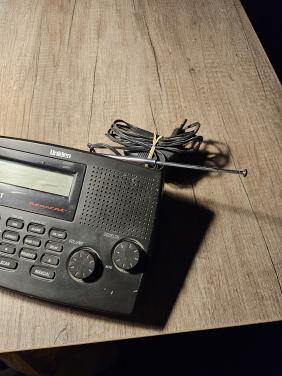 Werkende Uniden bearcat ubc 244 clt kerkscanner...