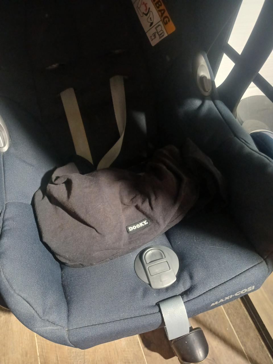 Maxi cosi met easyfix base
