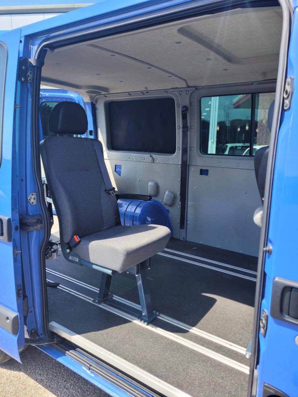 Opel Movano 2.5 cdti l1h1 rolstoelbus rolstoelauto