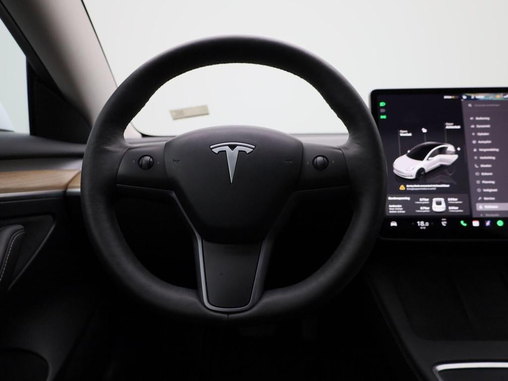 Tesla Model 3 standard rwd plus 60 kwh | automaat | panorama dak | stoel ve