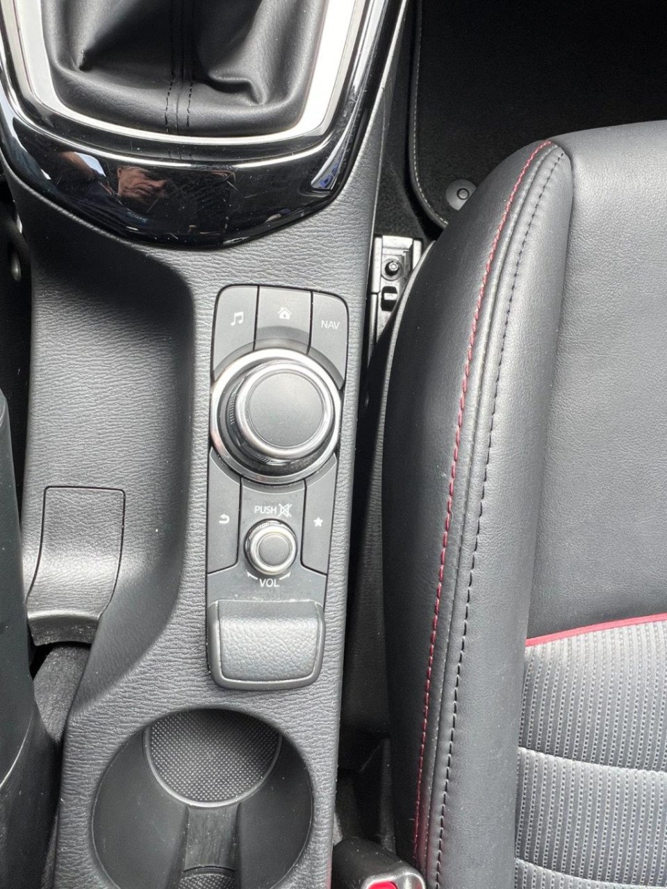 Mazda Cx-3 2.0 skyactiv-g 120 gt-m, leer, trekhaak enz...