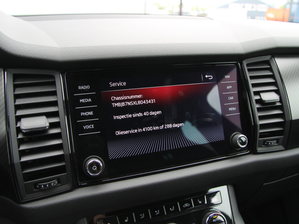 Skoda Kodiaq 1.5 tsi sportline 7p | acc | camera | trekhaak