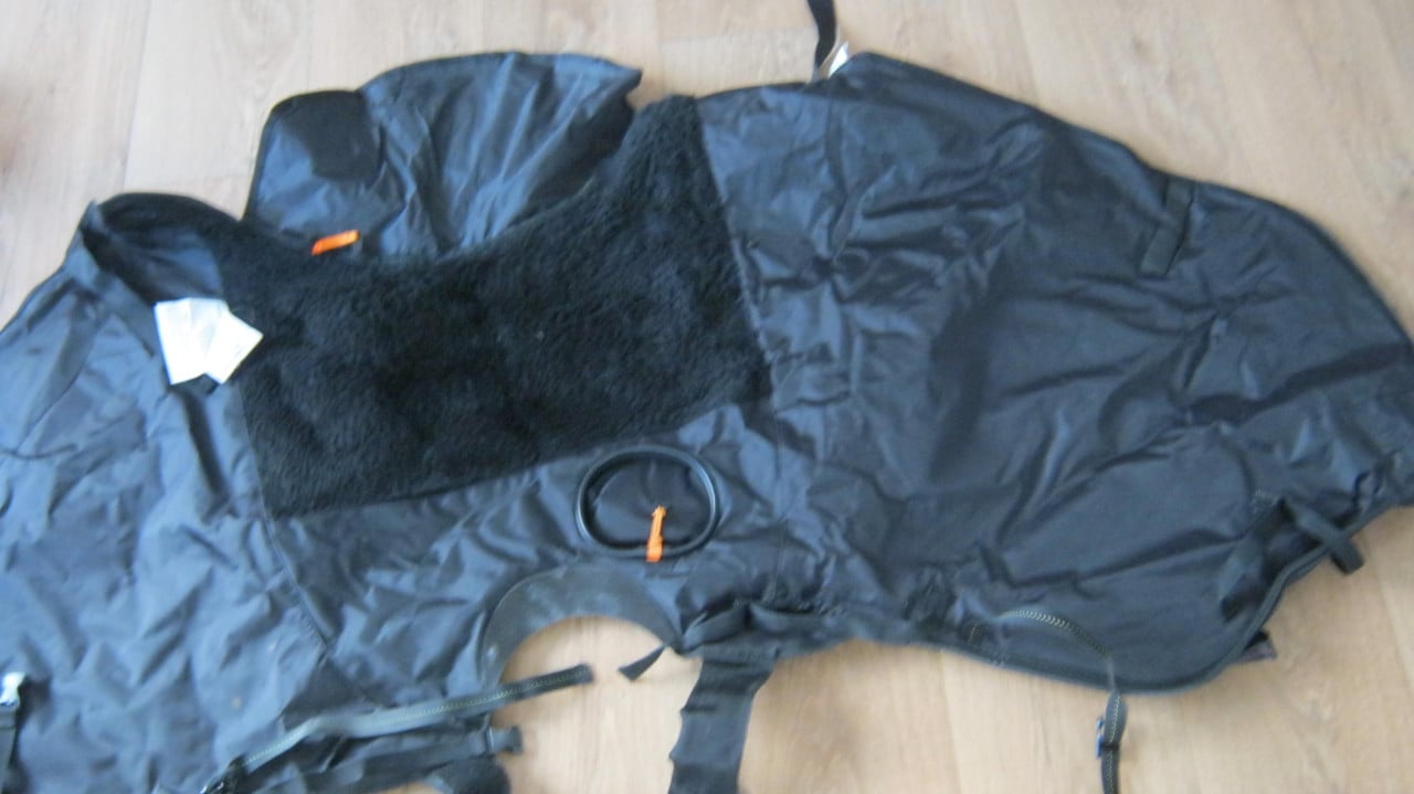 NIEUW VESPA BEENKLEED VOOR 70 EURO