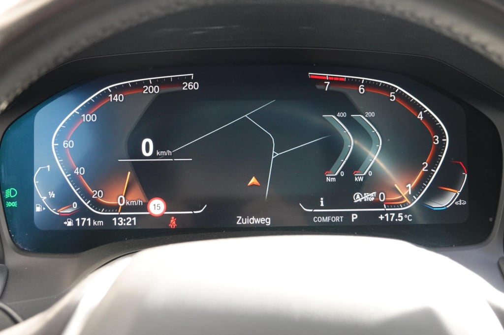 BMW 3-serie touring 330i business edition plus