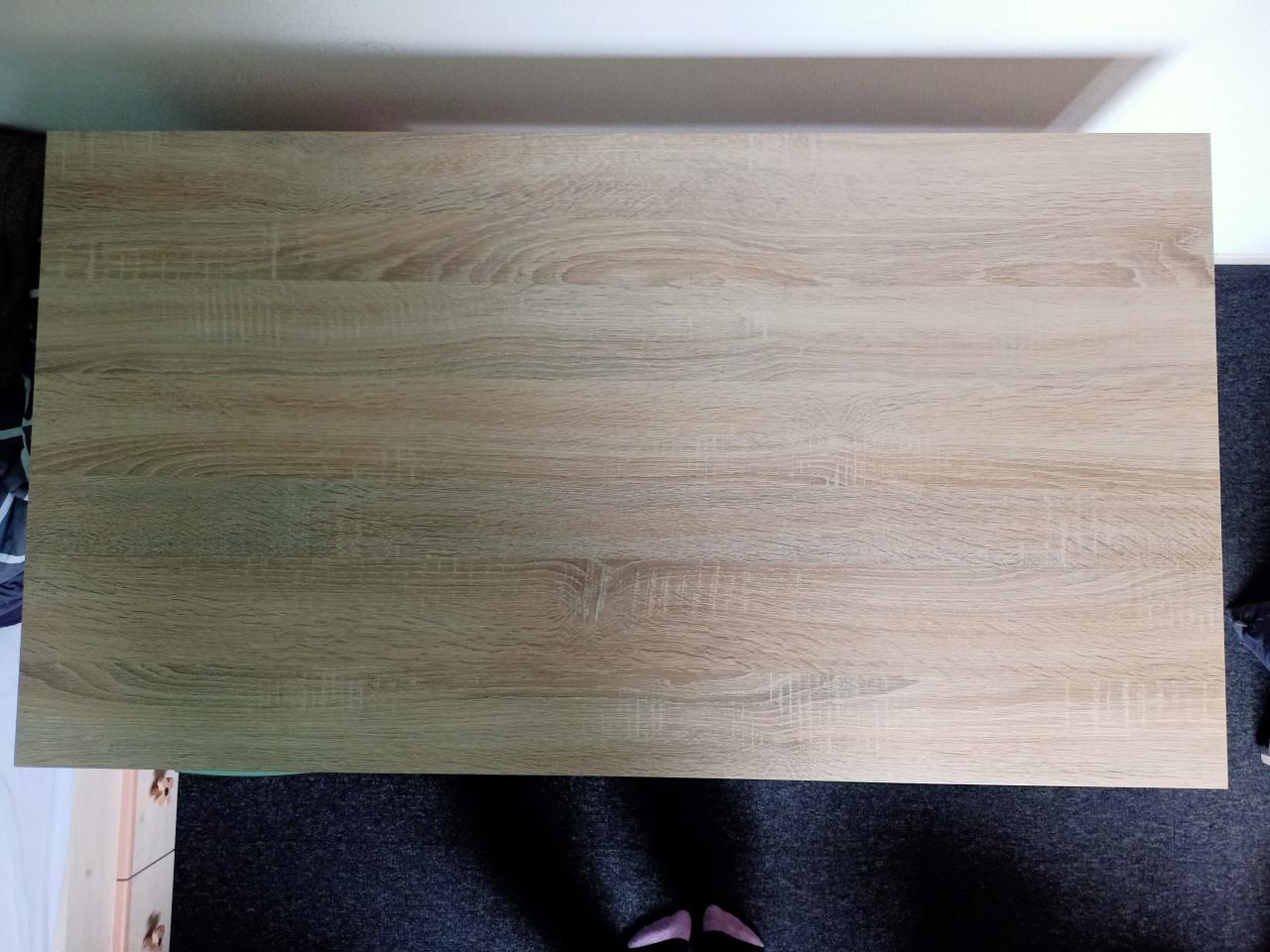 Zo goed als nieuw bureau