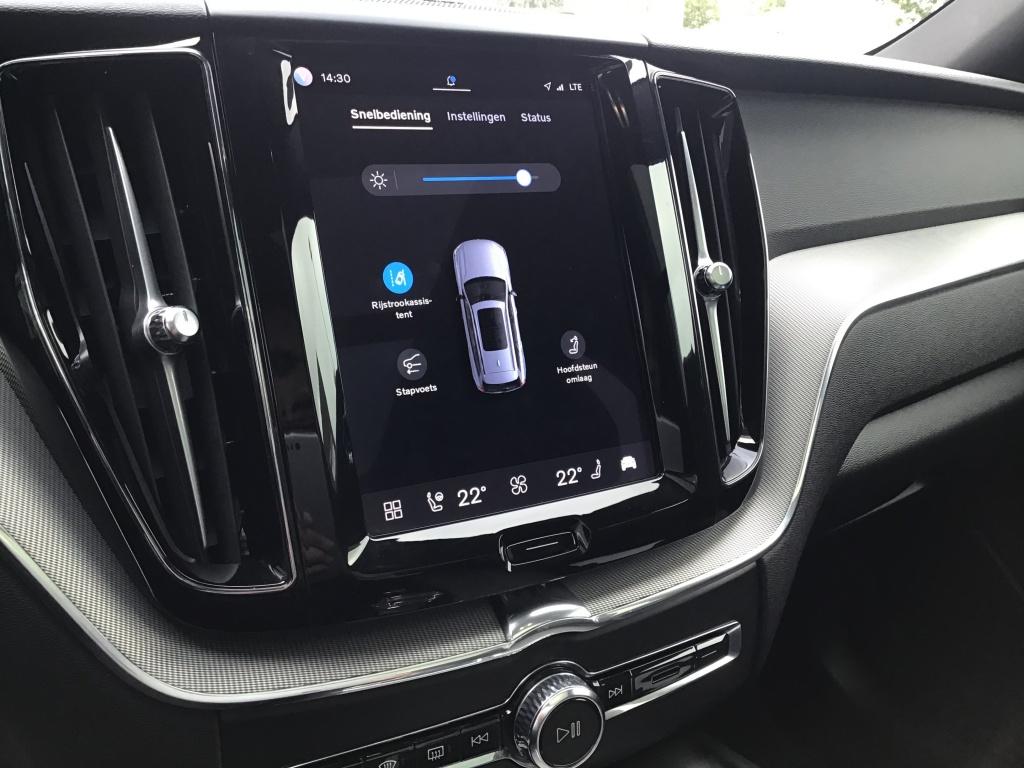 Volvo XC60 2.0 t8 plug-in hybrid awd ultimate bright