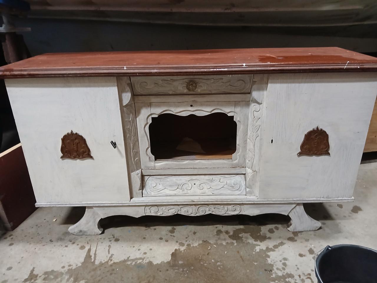 Dressoir jaren 50/60    € 20,-