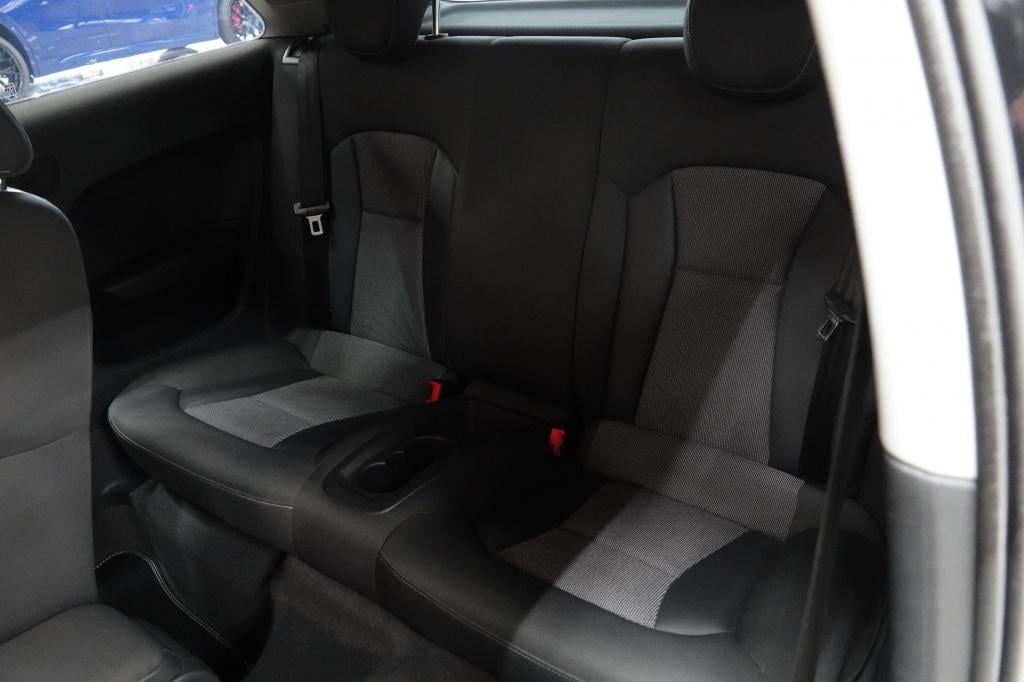 Audi A1 1.4 tfsi | stoelverw. | automaat | 18" | pdc |