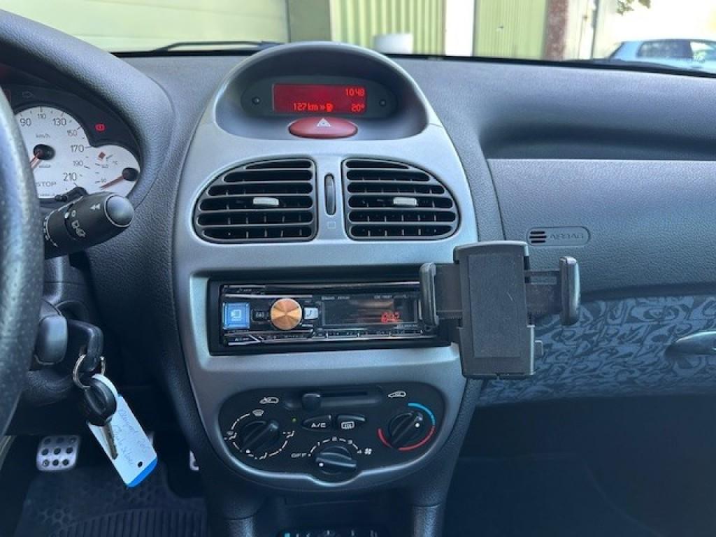 Peugeot 206 1.6-16v quiksilver lage km-stand