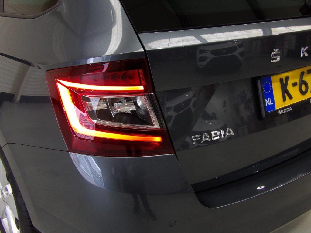 Skoda Fabia combi 1.0 tsi greentech ambition