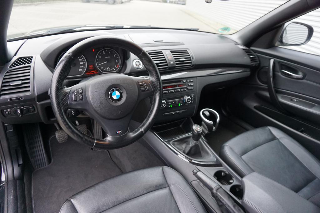 BMW 1 Serie cabrio 118i high executive climate / cruise / leder / stoelverw