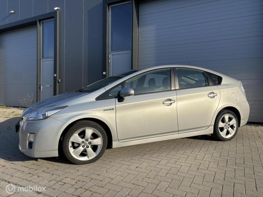 Toyota Prius 1.8 executive