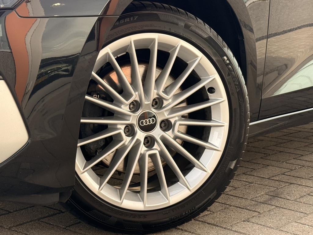 Audi A3 limousine 30 tfsi advanced edition | navi | acc | stoelverwarming |