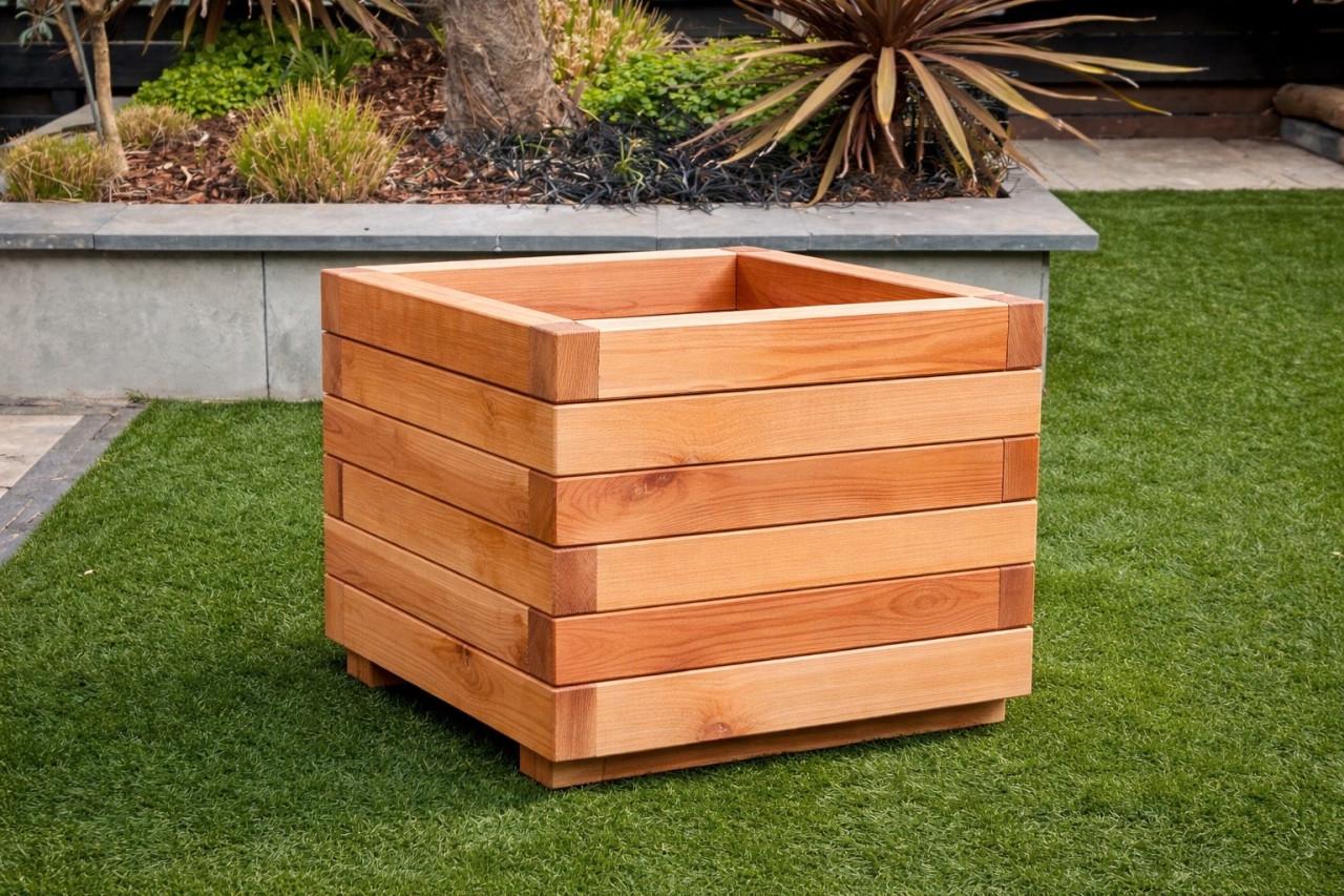 Douglas bloembakken/plantenbakken