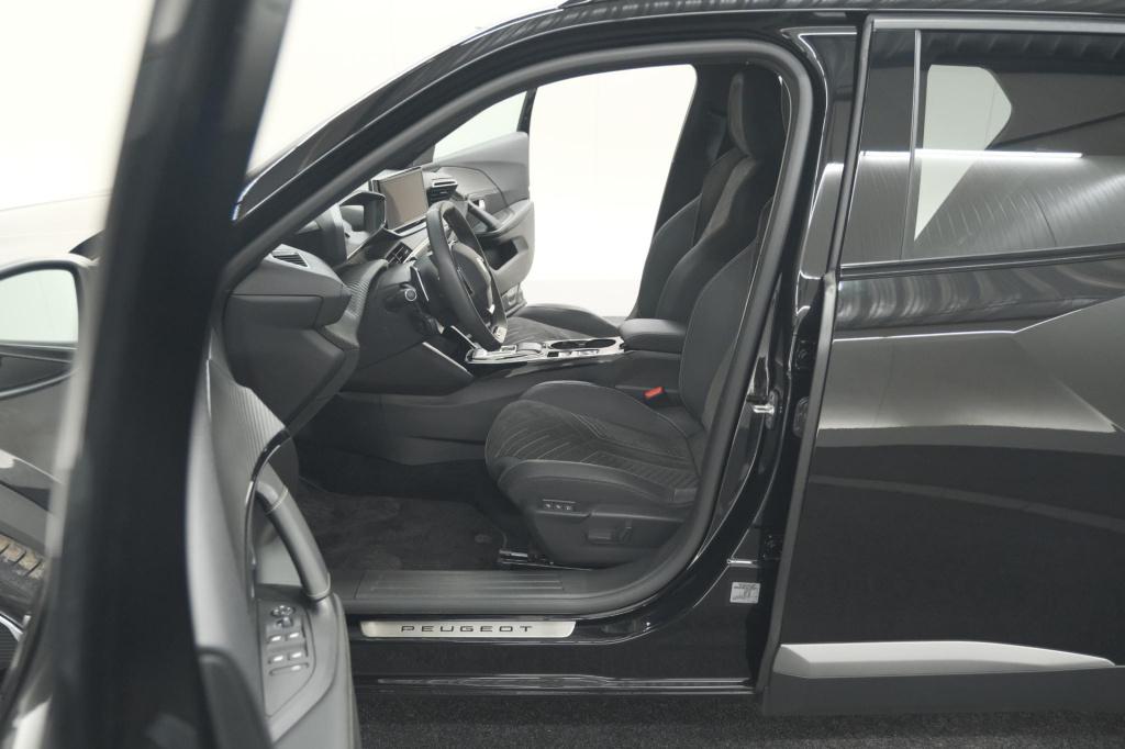 Peugeot 2008 puretech 130 eat8 gt | 360 camera | adaptieve cruise control |