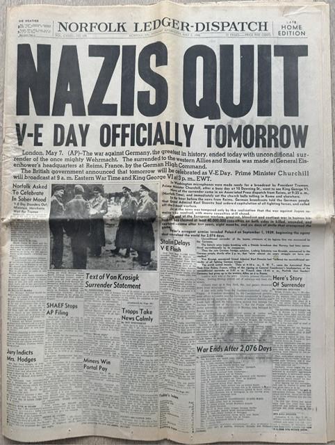 Krant “Norfolk Ledger-Dispatch” van 7 mei 1945, einde tweede wereldoorlog