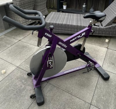 Instyle V900 Aerobike Indoor Studio Bike