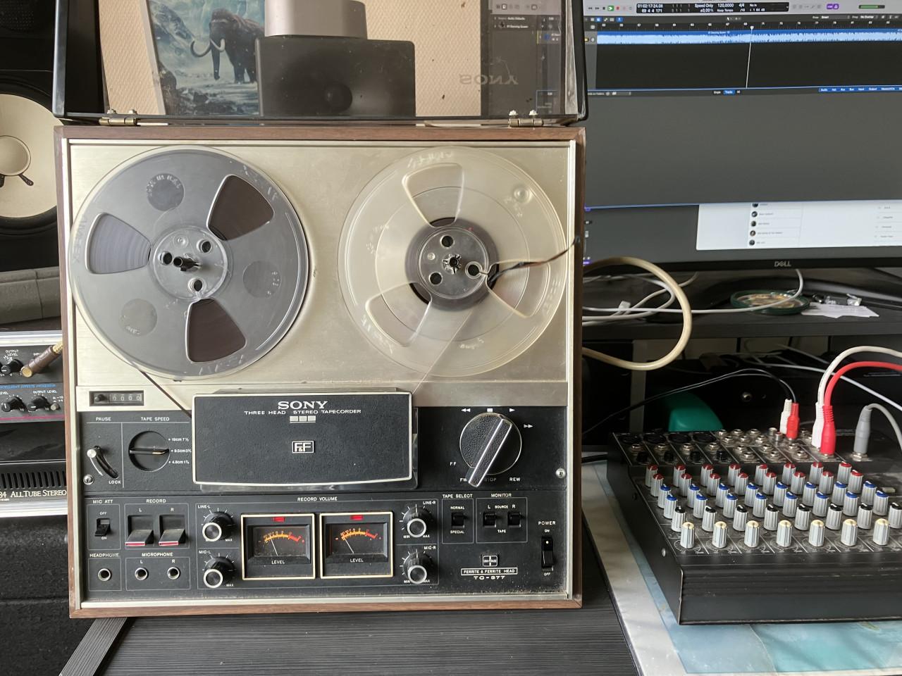 Sony reel to reel tape recorder TC-377