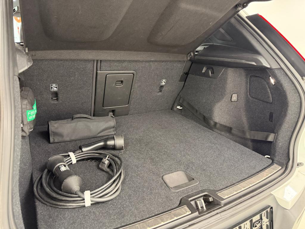 Volvo XC40 1.5 t5 recharge r-design | panoramadak | harman/kardon | 360 cam