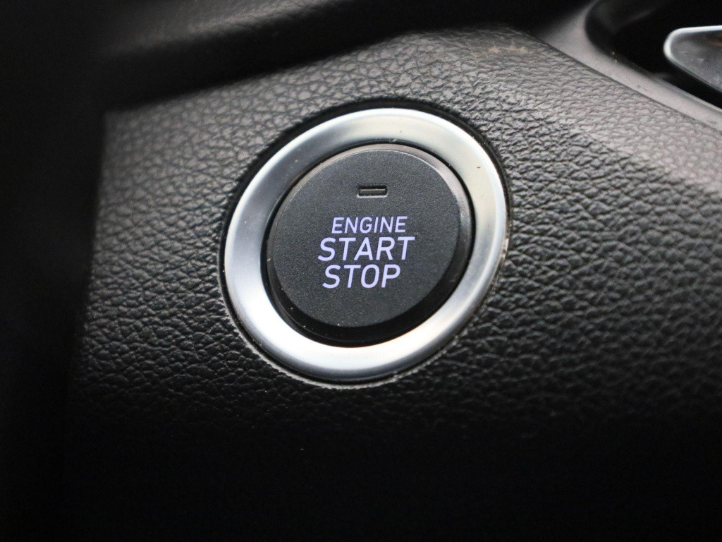 Hyundai I 30 wagon 1.5 t-gdi techno | navigatie | apple carplay / android a