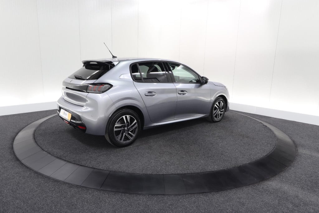 Peugeot 208 puretech 100 allure | camera | navigatie | parkeersensoren | ap