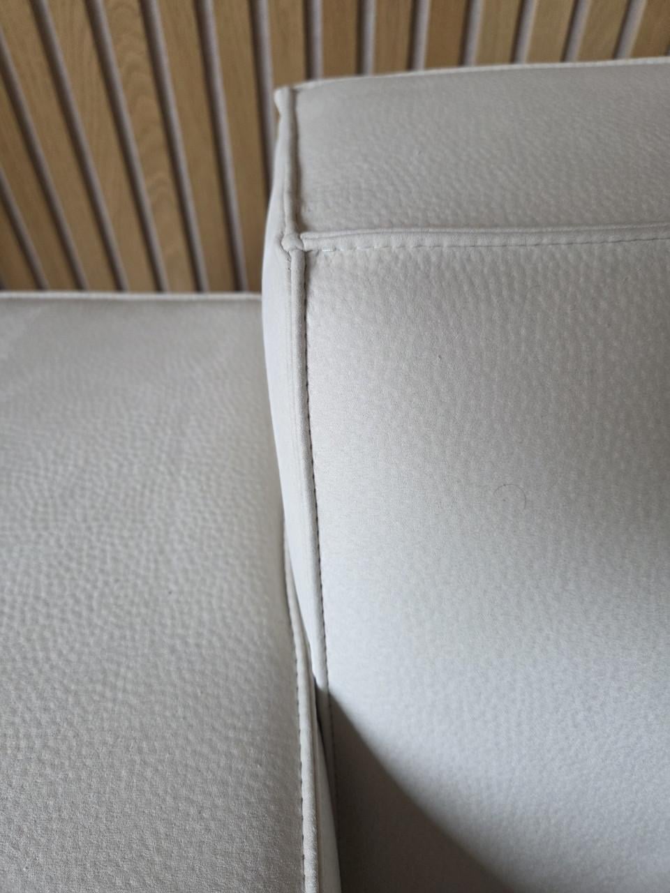 ZITBANK met hocker van BySidde in Japandi-stijl