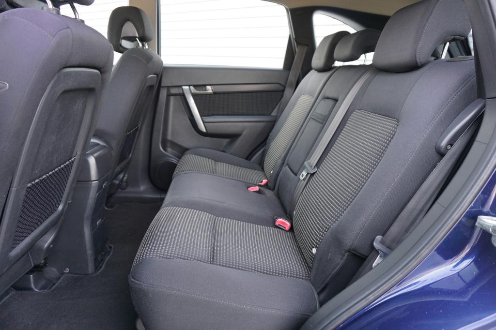 Chevrolet Captiva 2.4i style 2wd 7p airco / elektr. ramen / cruise / parkee