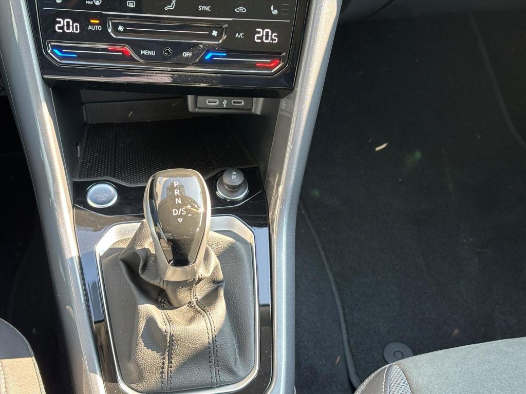 Volkswagen T-roc 1.5 tsi 150pk 7-dsg style|camera|carplay|keyless| rijklaar