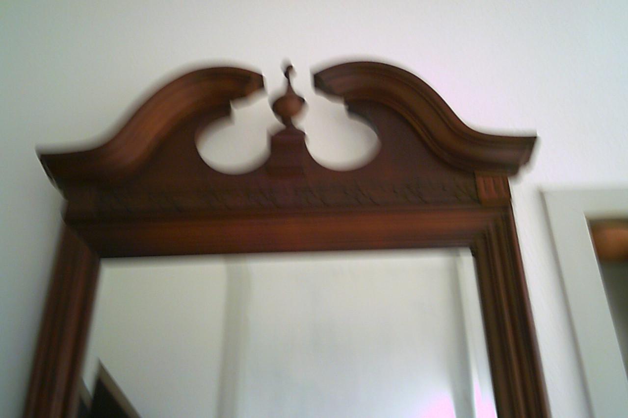 RETRO spiegel met facet geslepen spiegelrand.