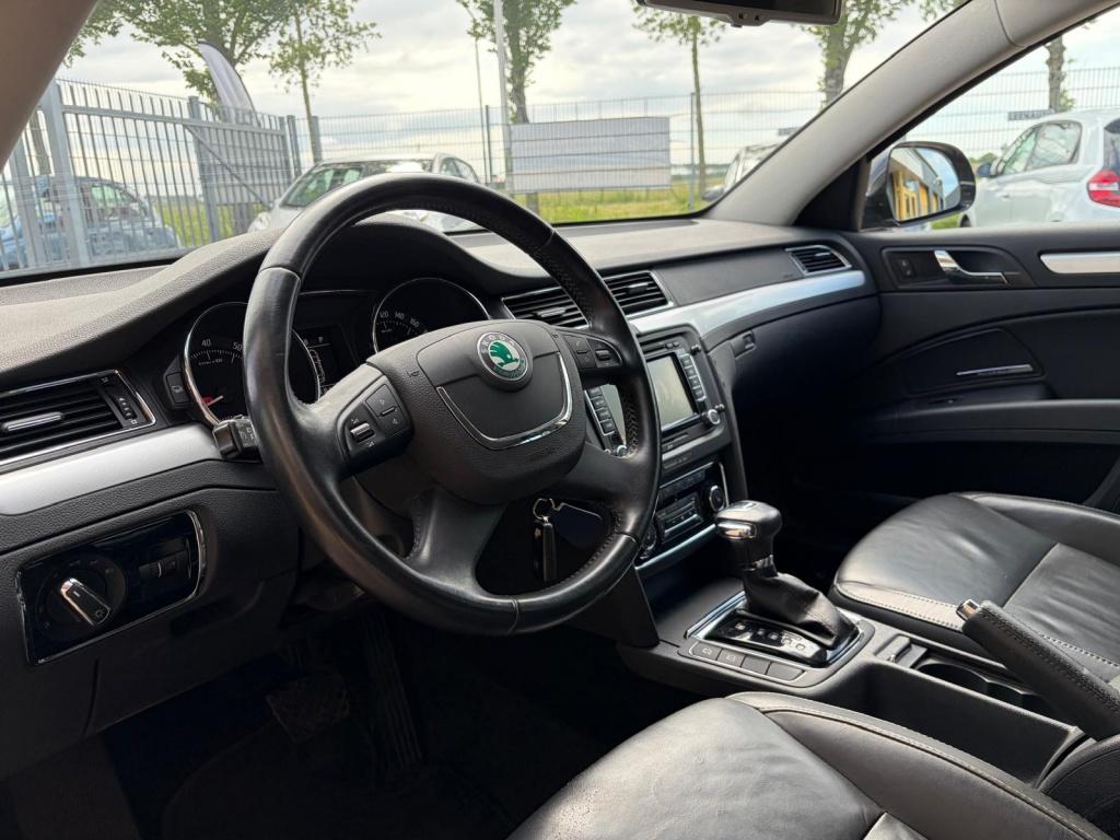 Skoda Superb 2.0 tsi elegance bns