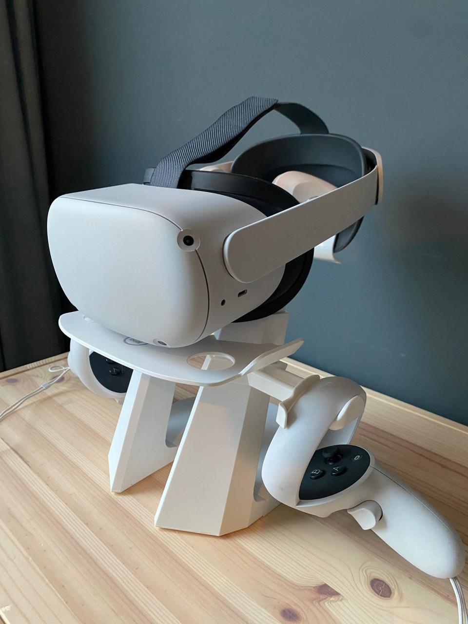 Oculus Quest 2 (Meta)