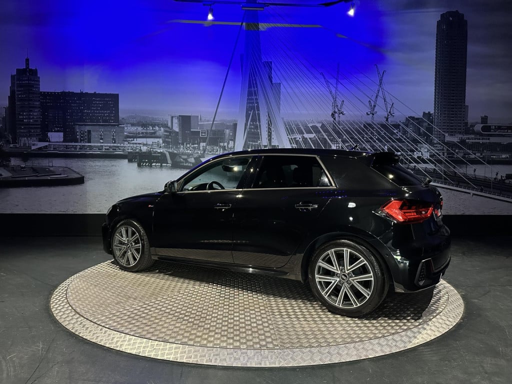 Audi A1 Sportback 25 tfsi s-line *adap.cruise*sportstoelen*s-line interieur