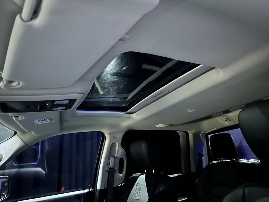 Dodge Ram 1500 5.7 v8 crew cab 5'7 *nl-auto*btw*leer*camera*prins lpg*