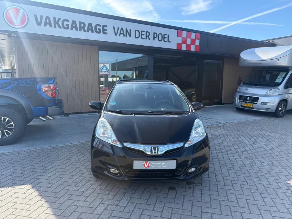 Honda Jazz 1.4 hybrid business mode