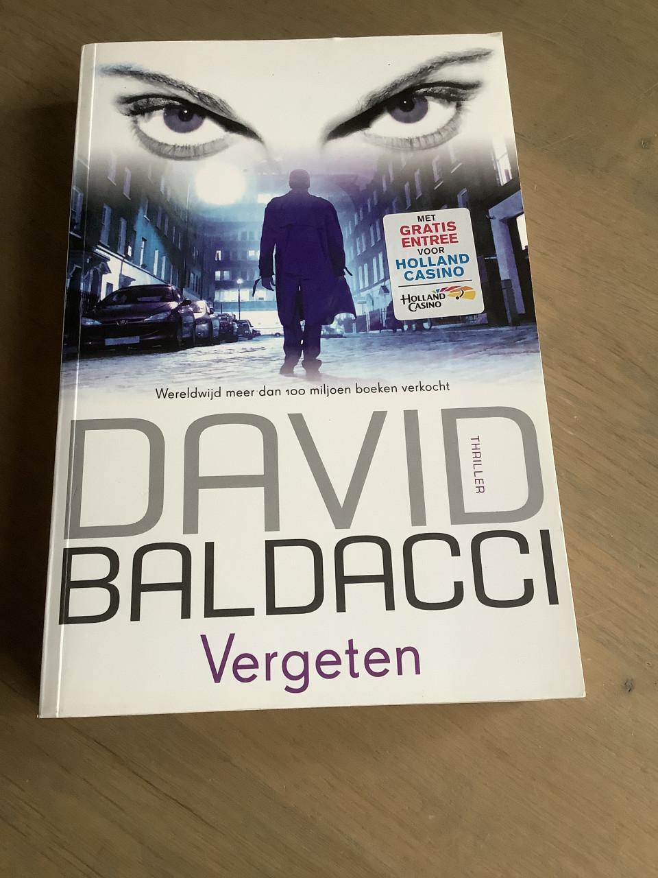 Boeken, thrillers en romans voor €2 per stuk of 3 voor €5