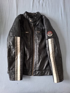 Stoere jongensjas, lederlook