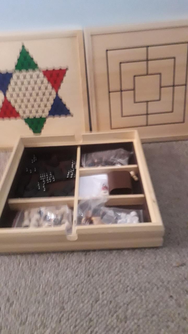 Spelmagazijnen en bordspellen