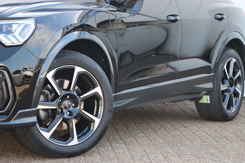 Audi Q3 sportback 45 tfsi e s edition 245pk s-tronic