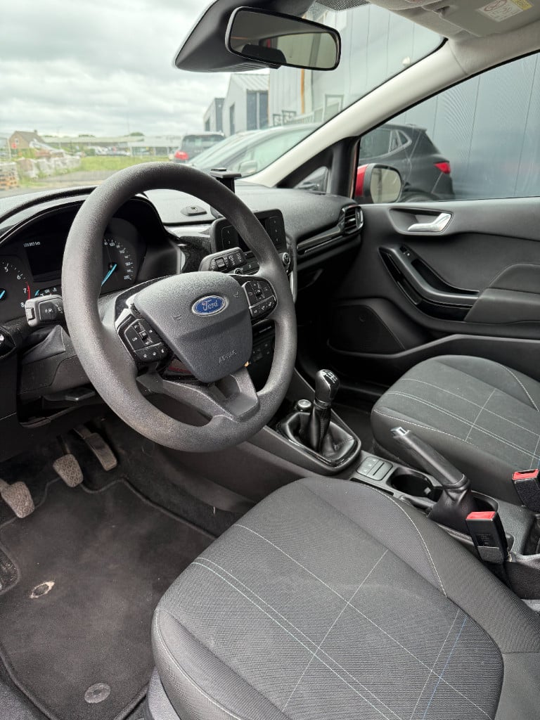 Ford Fiesta 1.1 - trend - cruisecontrol
