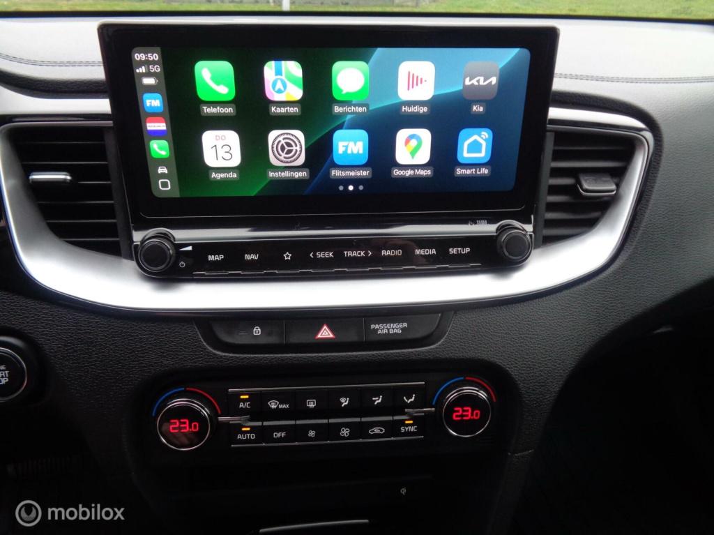 Kia Xceed 1.4 t-gdi executive/automaat/navi/panoramadak/half leer/18''lm/tr