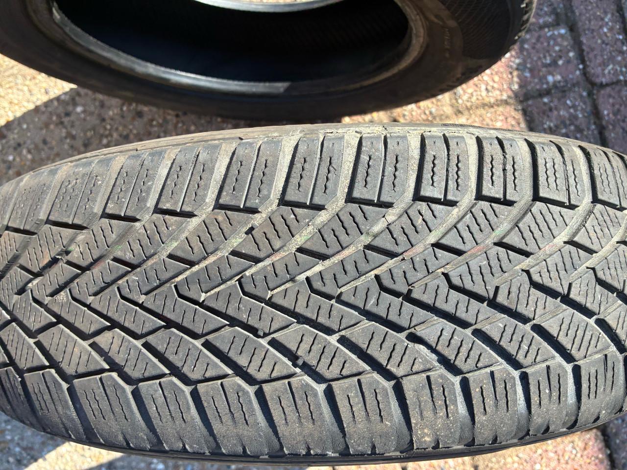 Continental 165/70/R14T